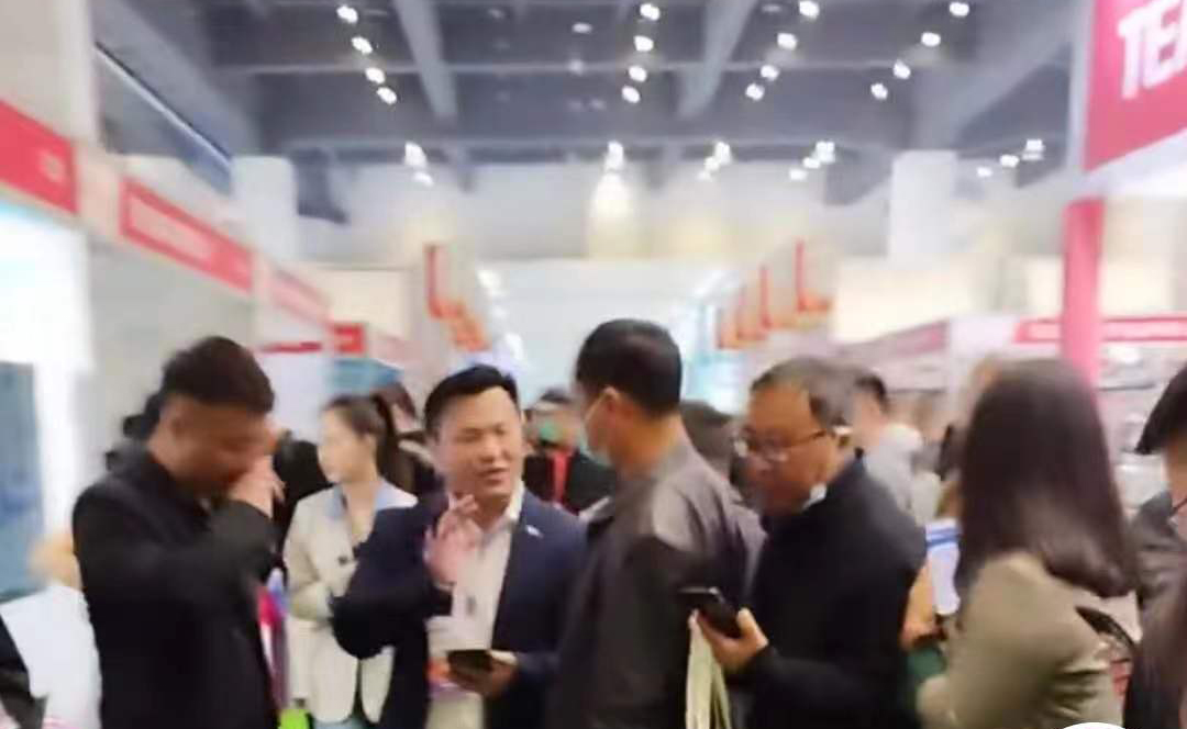 1680318944843286.jpg 2.jpg